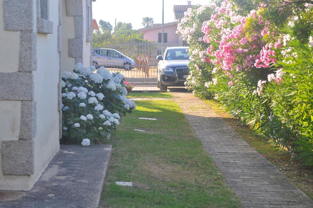 Villette Via Carbonia بودوني المظهر الخارجي الصورة